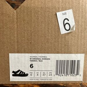 Teva women’s dorado sandal size 6